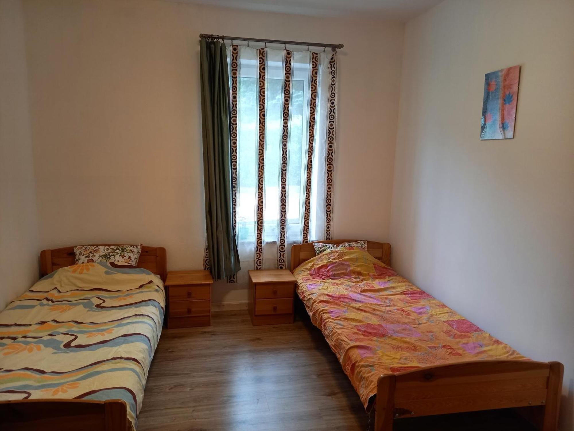 Apartament U Podnoza Zamku Chojnik 耶莱尼亚古拉 外观 照片